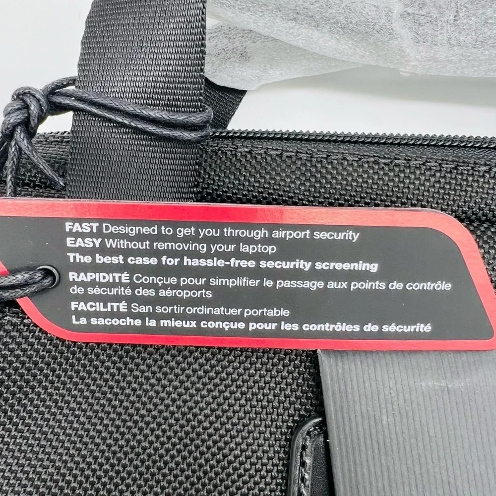 Tumi Netbook Carry Cover Laptop Bag T-PASS Black Ballistic Nylon NWT